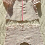 Пижамка для куклы Адора. До этой стадии дошили на детской швейной машинке, перед лицевая сторона.