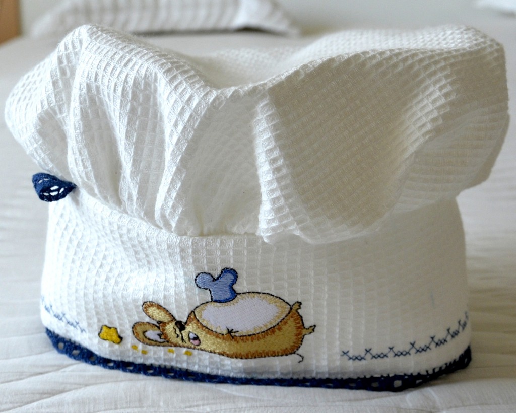 Поварской колпак с вышивкой "уставшая мышка-повар" для дочки